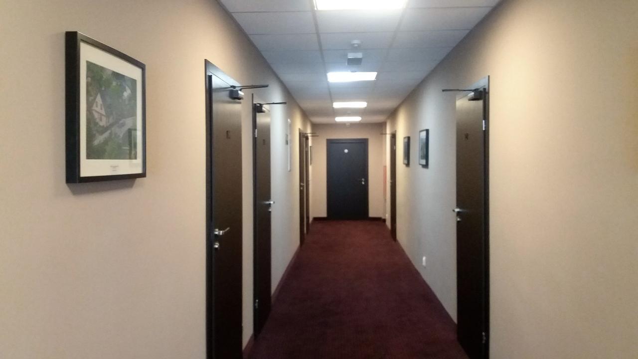 Scsk Pol Lawy Hotel ปูวาวือ ภายนอก รูปภาพ